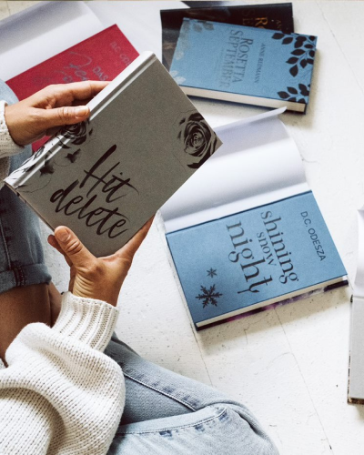 Foto von Hardcover-Büchern